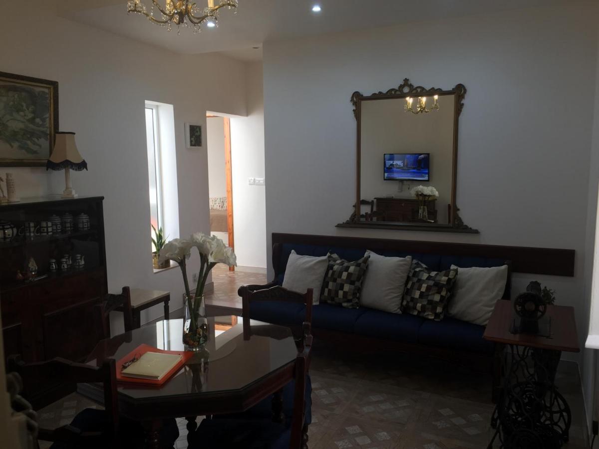Rose Building Apartment Cospicua Экстерьер фото